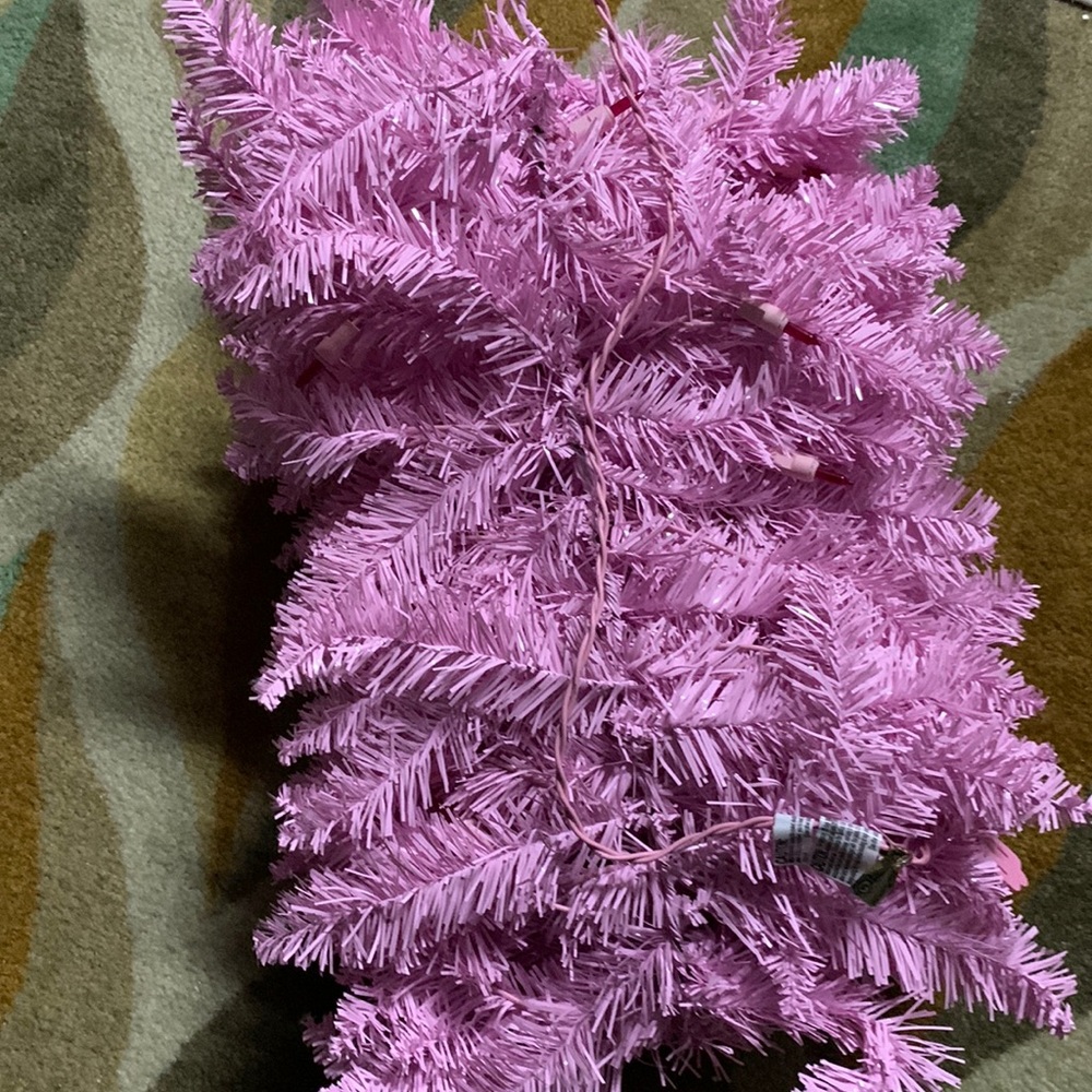 Pink garland 9 ft Prelit